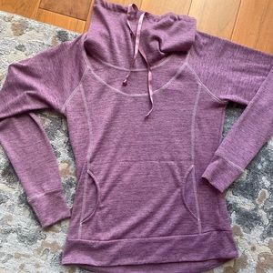 KUHL Pullover sweatshirt. Great for hiking or camping! Outdoor enthusiasts!